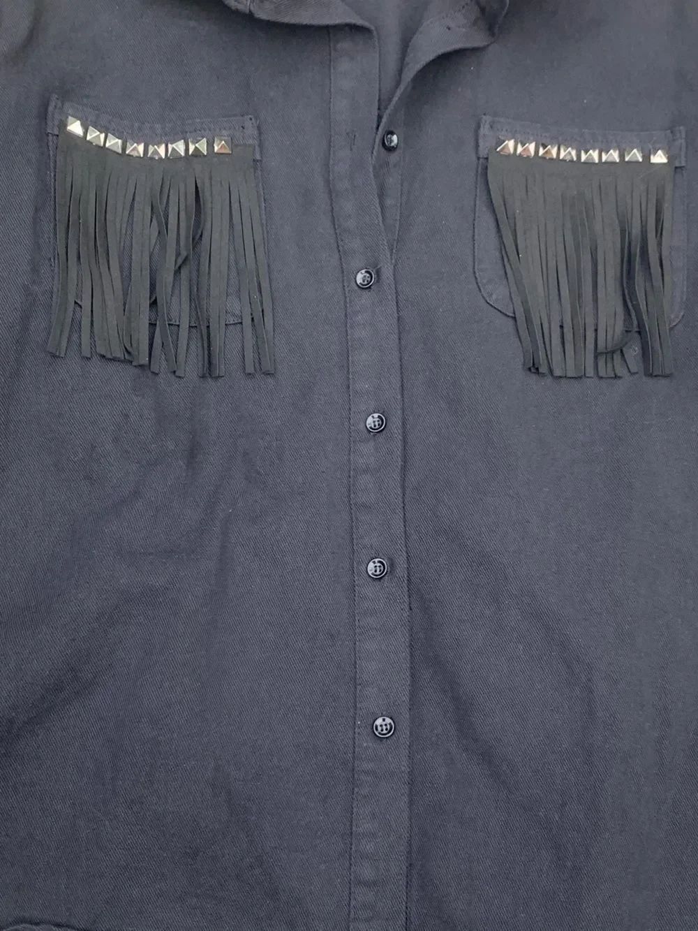 Veveret Black Denim Western Fringe Button-Up Shirt - Picture 3 of 3